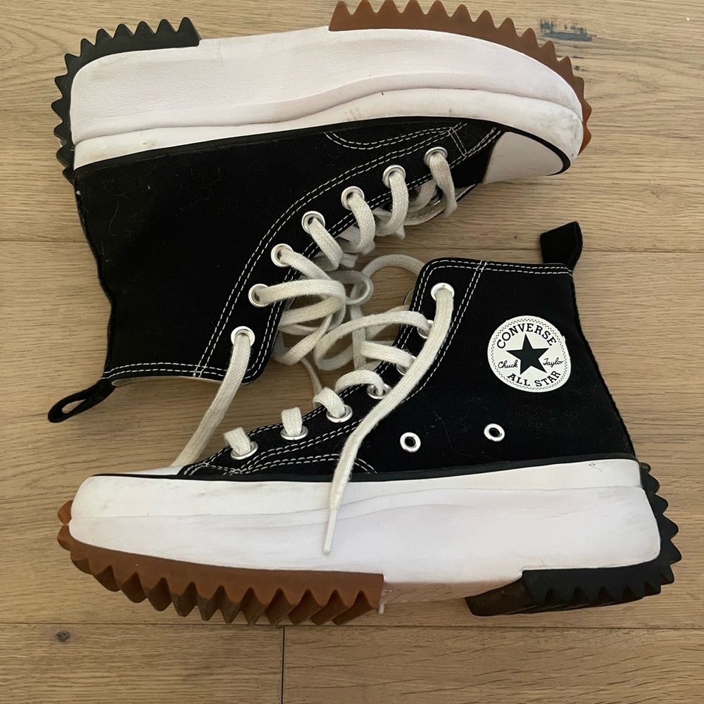 Converse Chuck Taylor Run Star